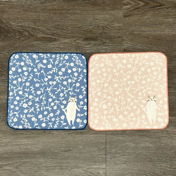 Kitten Cat Loves Flowers Japanese Handkerchief ❘ Hand Towel ❘ Face Towel (Pink) - Picture 3 of 6